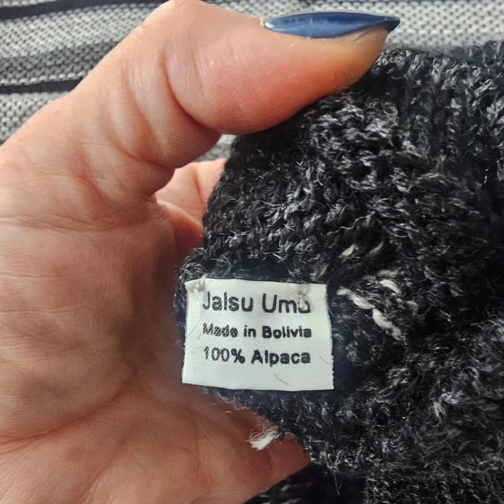Jalsu Uma Alpaca Scarf and Gloves Set OS Black Gray Striped Artisan Bohemian